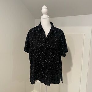 Uniqlo polka dot short sleeve button down